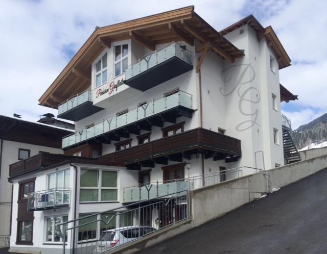 Pension Grafleiten Saalbach-Hinterglemm Exteriér fotografie