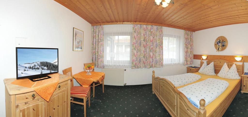 Pension Grafleiten Saalbach-Hinterglemm Pokoj fotografie
