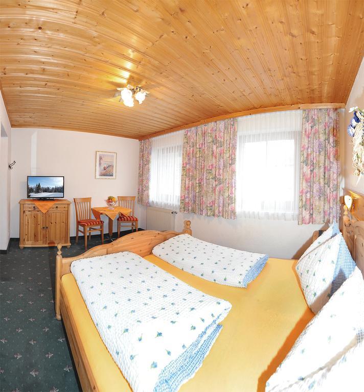 Pension Grafleiten Saalbach-Hinterglemm Pokoj fotografie